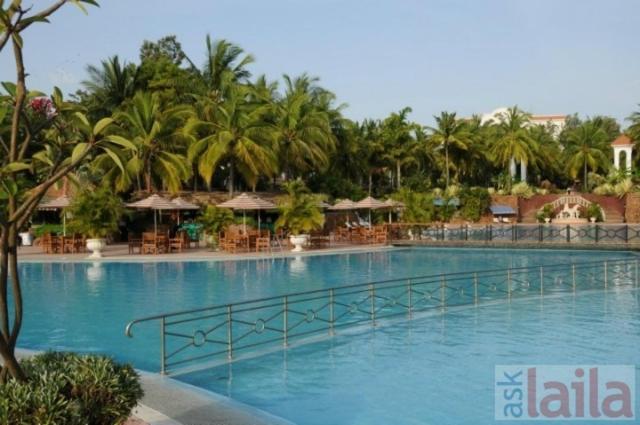 The Golden Palms Hotel & Spa Chik Bānavar Exterior foto